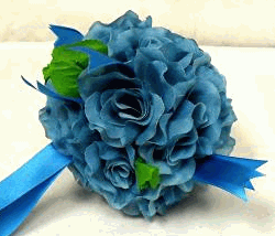 Wedding Kissing Ball - Aqua Roses